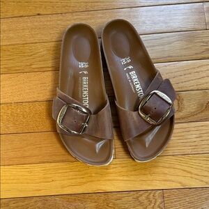 NWOT Birkenstock Brown Madrid Big Buckle Slide Sandals